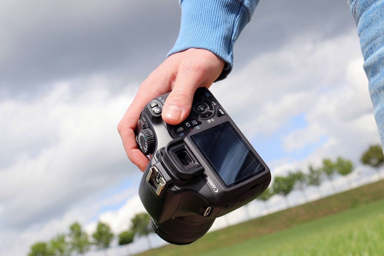Czym powinien cechować się idealny aparat fotograficzny dla podróżnika?
